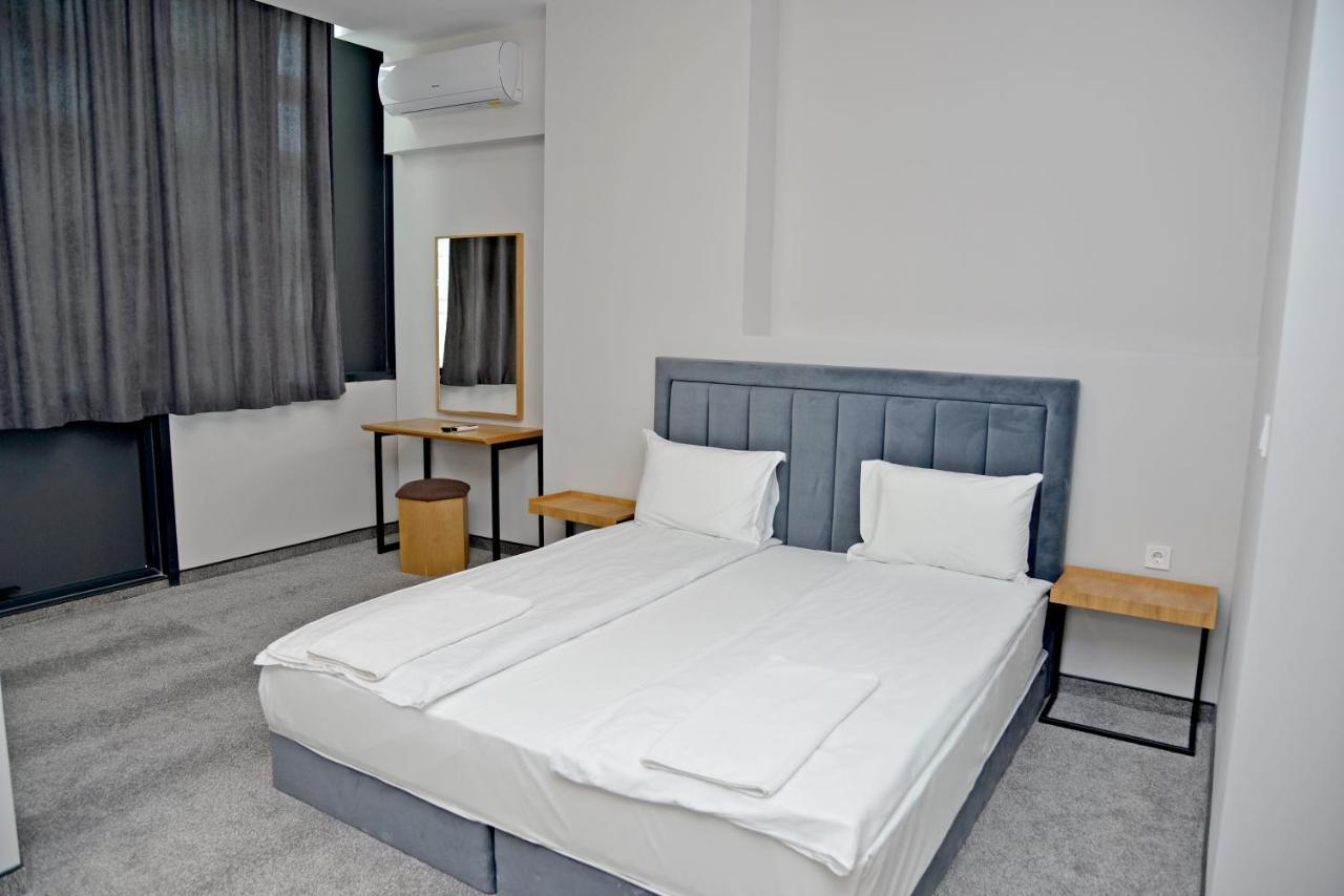 Hotel Ricas 2*